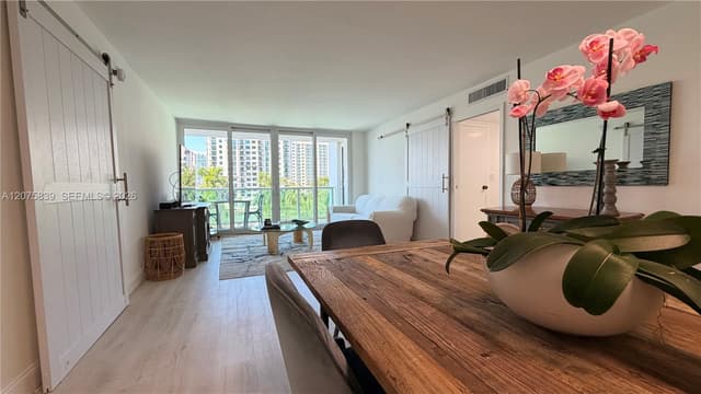 100 Bayview Dr # 431, Sunny Isles Beach FL 33160 - Sunny Isles Beach, FL - Photo 3