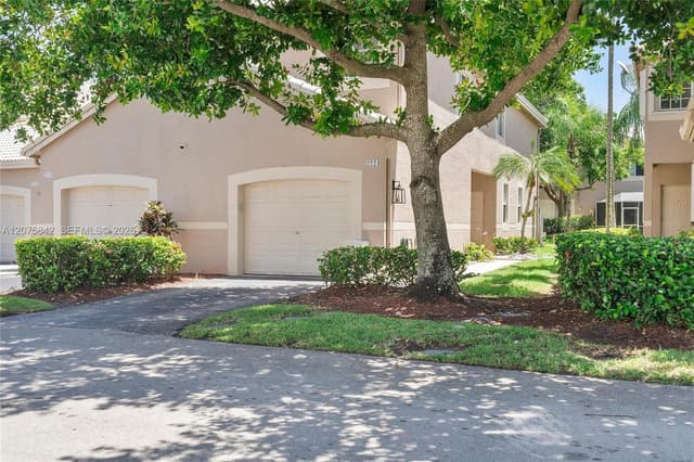 2224 Salerno Cir, Weston FL 33327 - Weston, FL - Photo 3