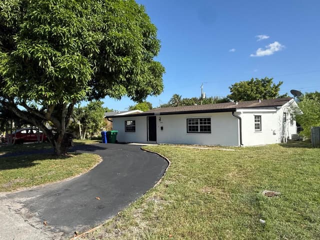 7820 ORLEANS Street, Miramar FL 33023 - Miramar, FL - Photo 2