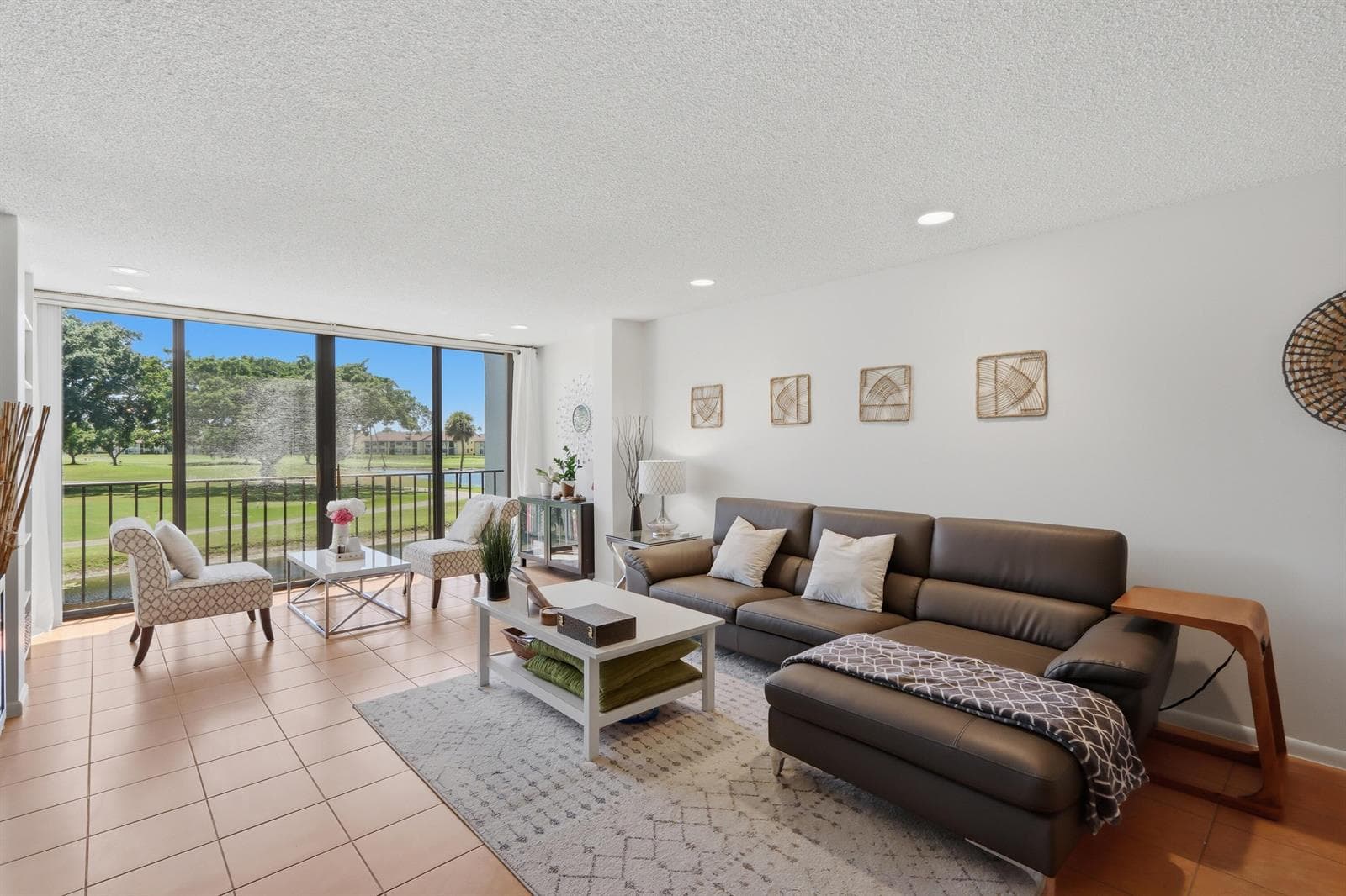 4489 Luxemburg Court # 202, Lake Worth FL 33467 - Lake Worth, FL - Photo 1