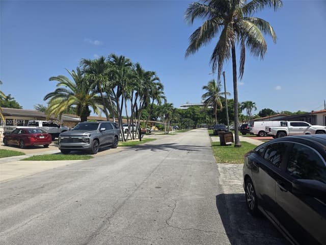 4601 W 9th Ave, Hialeah FL 33012 - Hialeah, FL - Photo 3