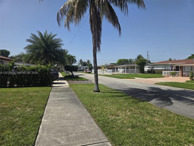 4601 W 9th Ave, Hialeah FL 33012 - Hialeah, FL - Photo 4
