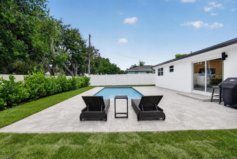 2521 Jaeger Drive, Delray Beach FL 33444