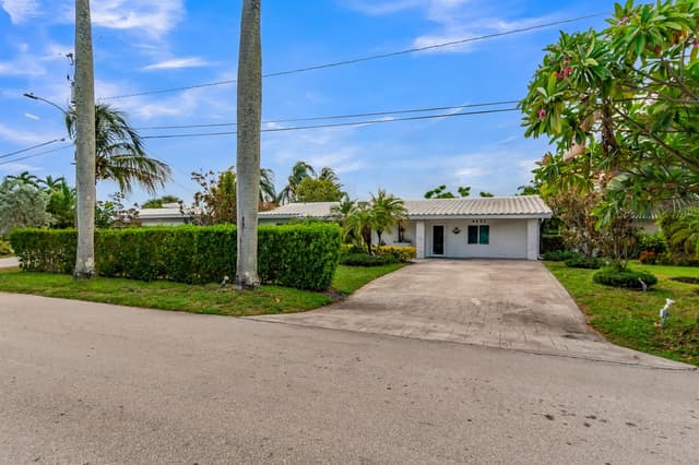 4221 NE 16th Avenue, Oakland Park FL 33334 - Oakland Park, FL - Photo 2