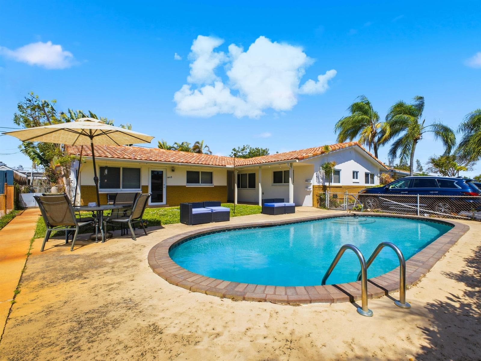 451 SE 1st Avenue # B, Pompano Beach FL 33060