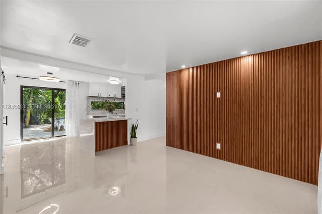 5741 Simms St, Hollywood FL 33021 - Hollywood, FL - Photo 4