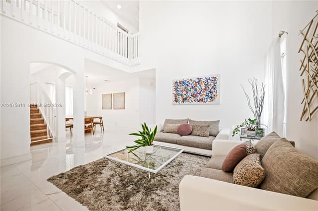 445 Conservation Dr, Weston FL 33327 - Weston, FL - Photo 2