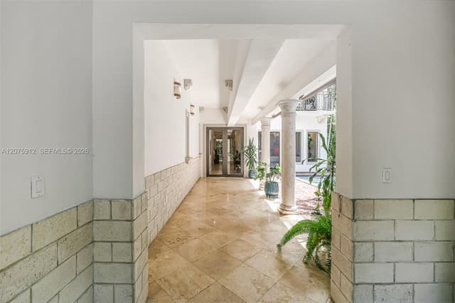 6550 SW 75th Ter, South Miami FL 33143 - South Miami, FL - Photo 5