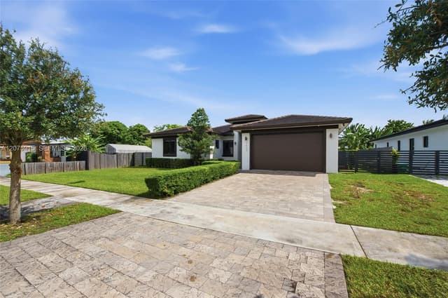 9450 SW 35th St, Miami FL 33165 - Miami, FL - Photo 2