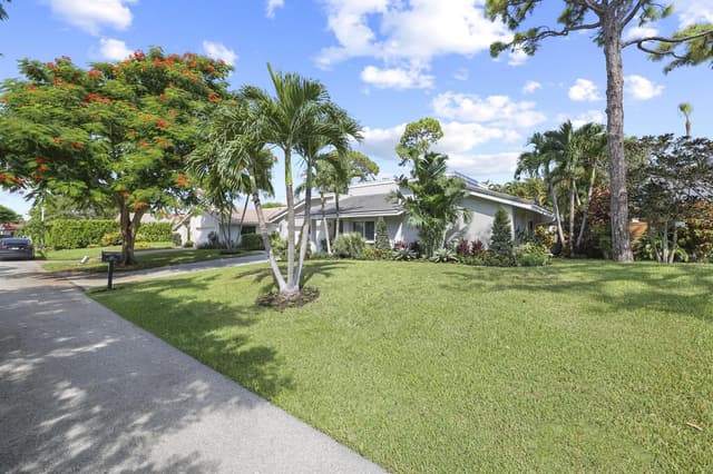 824 Foxpointe Circle, Delray Beach FL 33445 - Delray Beach, FL - Photo 4