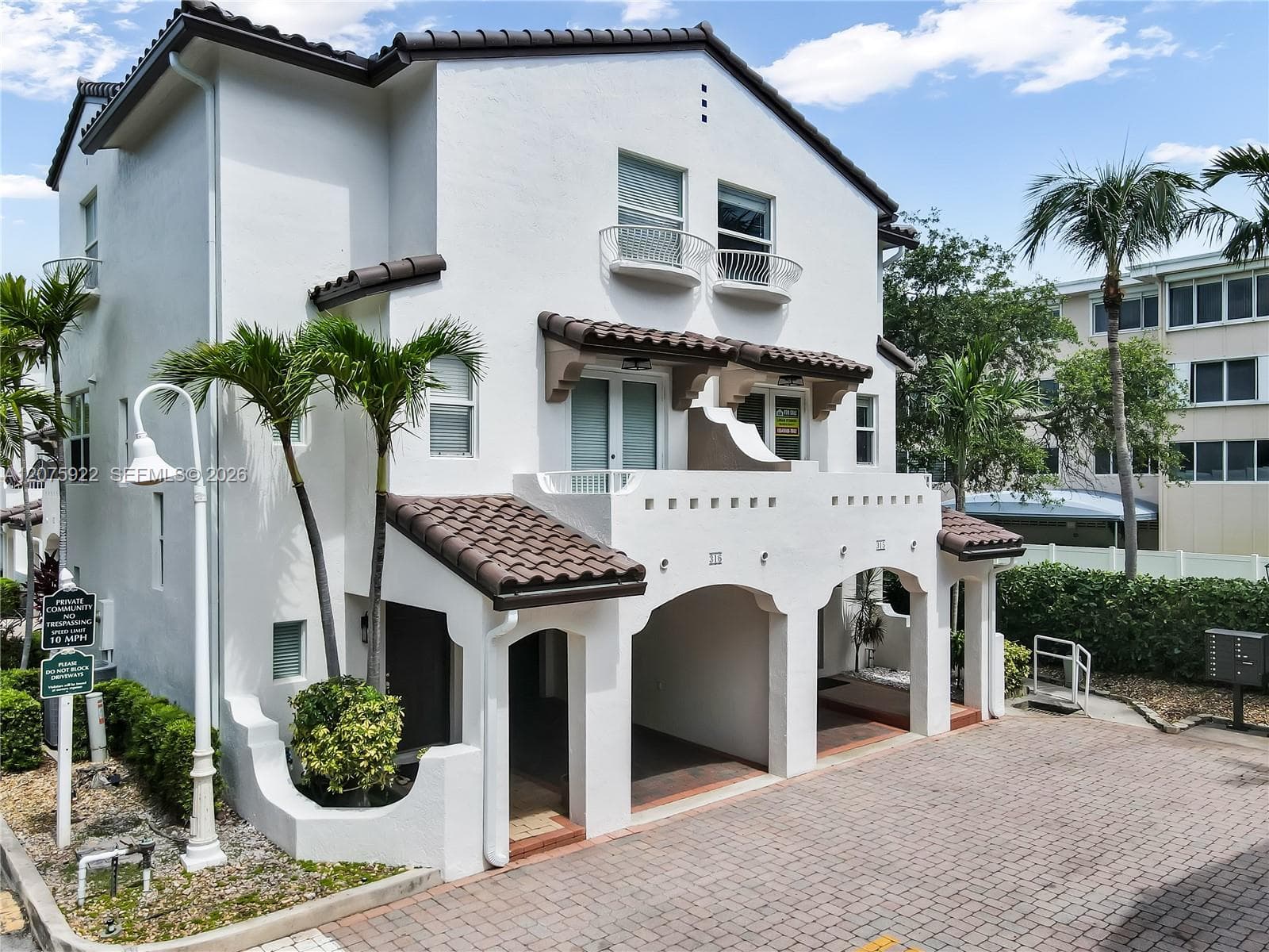 2005 Ocean Walk ter, Lauderdale By The Sea FL 33062 - Lauderdale By The Sea, FL - Photo 1