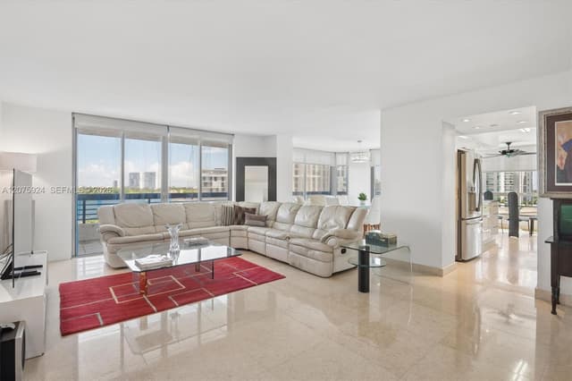3500 Mystic Pointe Dr # 805, Aventura FL 33180 - Aventura, FL - Photo 2