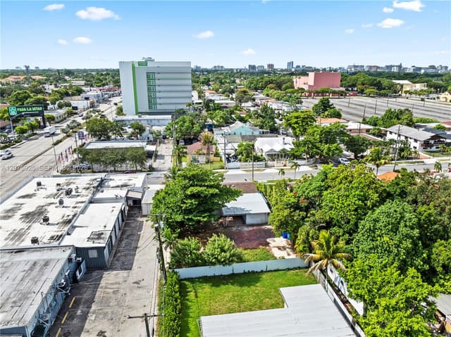 2723 NW 3rd St, Miami FL 33125 - Miami, FL - Photo 4