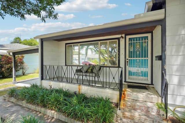 1222 N L Street, Lake Worth FL 33460 - Lake Worth, FL - Photo 2