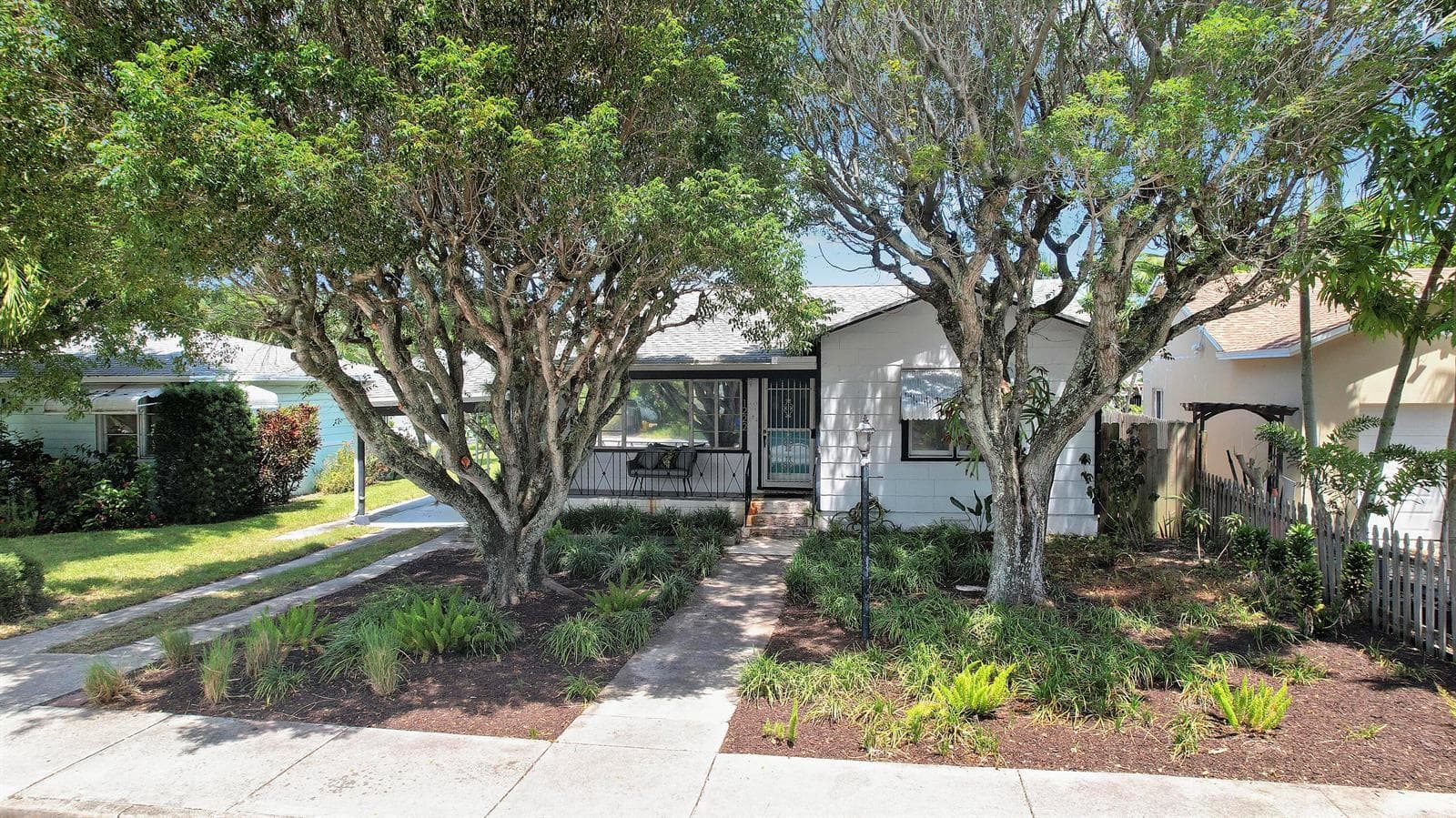 1222 N L Street, Lake Worth FL 33460 - Lake Worth, FL - Photo 1