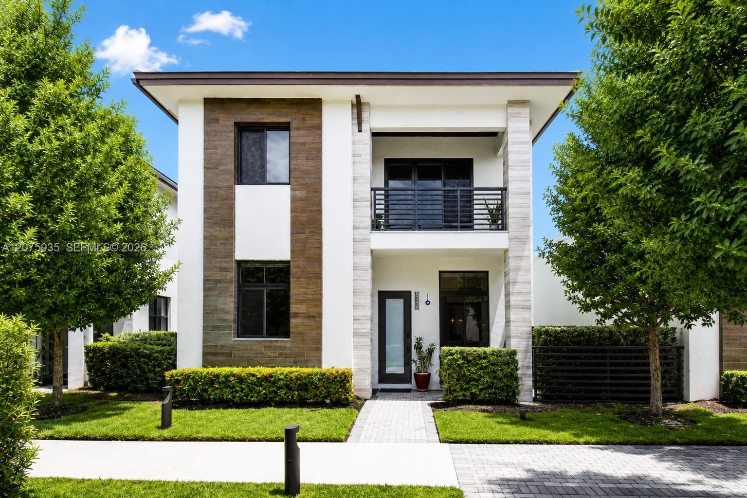 4318 NW 81st Ave, Doral FL 33166 - Doral, FL - Photo 1