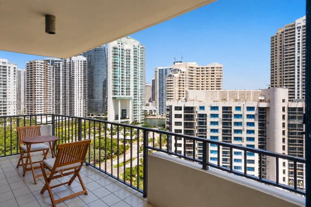 520 Brickell Key Dr # A1902, Miami FL 33131 - Miami, FL - Photo 5