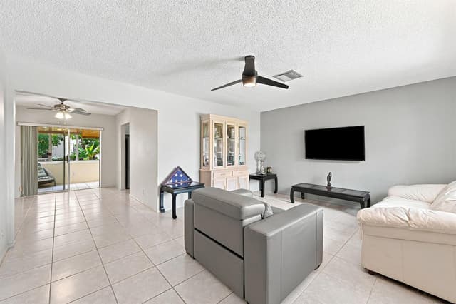 7104 NW 70TH Court, Tamarac FL 33321 - Tamarac, FL - Photo 6