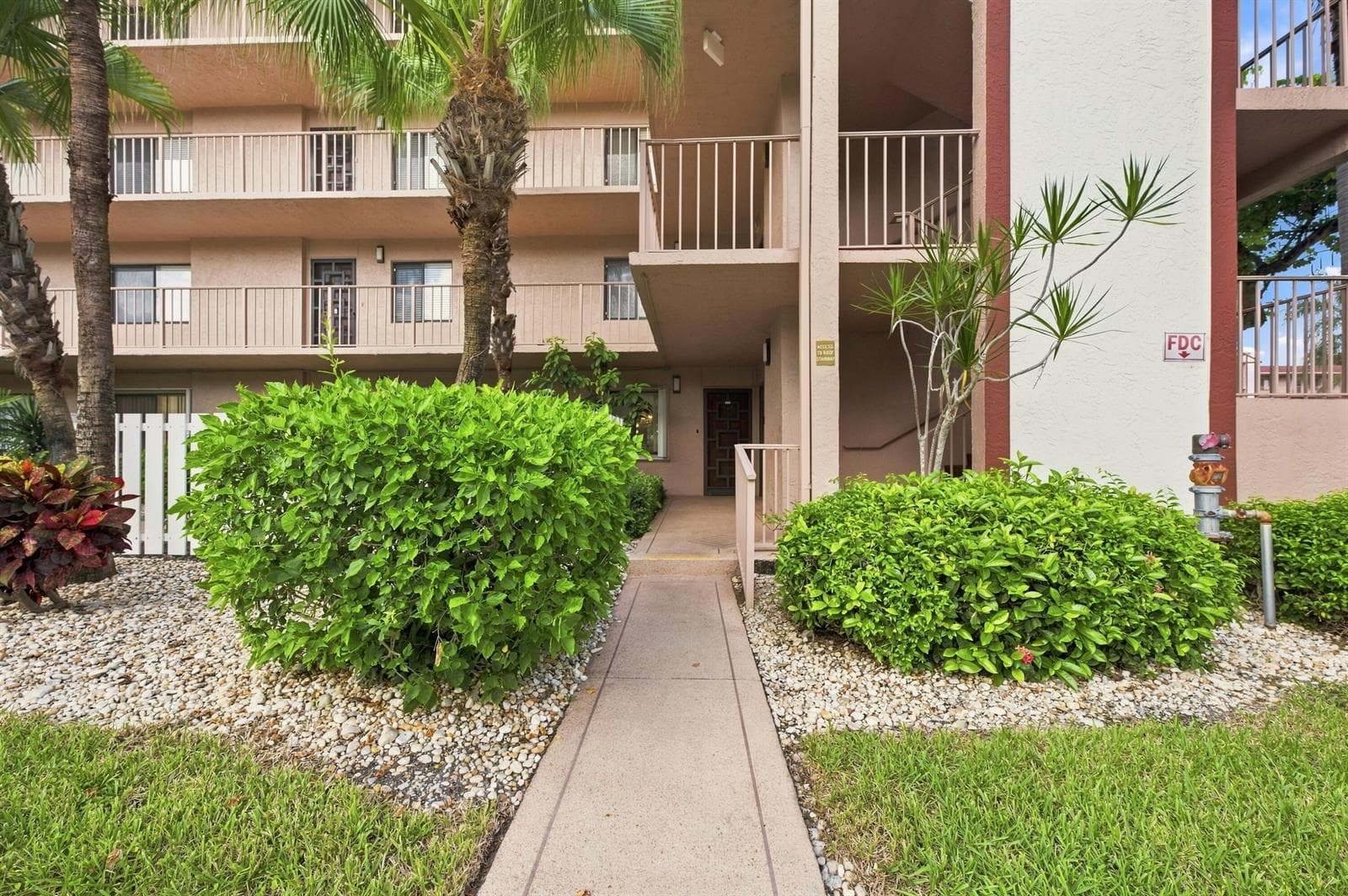 7321 Amberly Lane # 110, Delray Beach FL 33446 - Delray Beach, FL - Photo 1