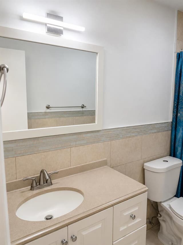 330 W 22ND Court, Riviera Beach FL 33404 - Riviera Beach, FL - Photo 6