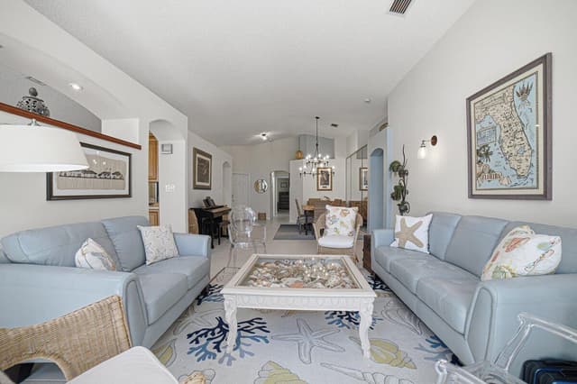 5026 PRAIRIE DUNES VILLAGE Circle, Lake Worth FL 33463 - Lake Worth, FL - Photo 4