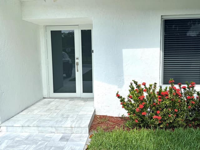 1101 NW 5TH Avenue, Boca Raton FL 33432 - Boca Raton, FL - Photo 2