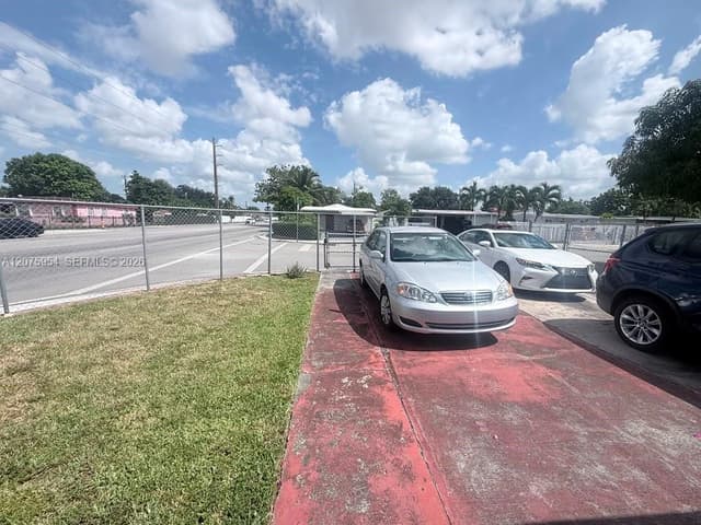 3190 NW 97th St, Miami FL 33147 - Miami, FL - Photo 4