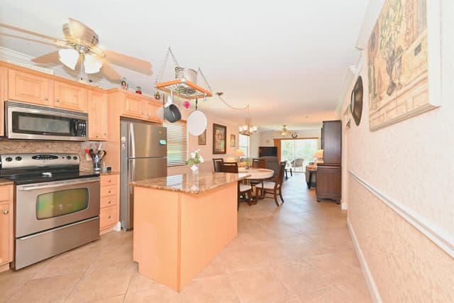 1100 E INDIANTOWN Road # 113, Jupiter FL 33477 - Jupiter, FL - Photo 6
