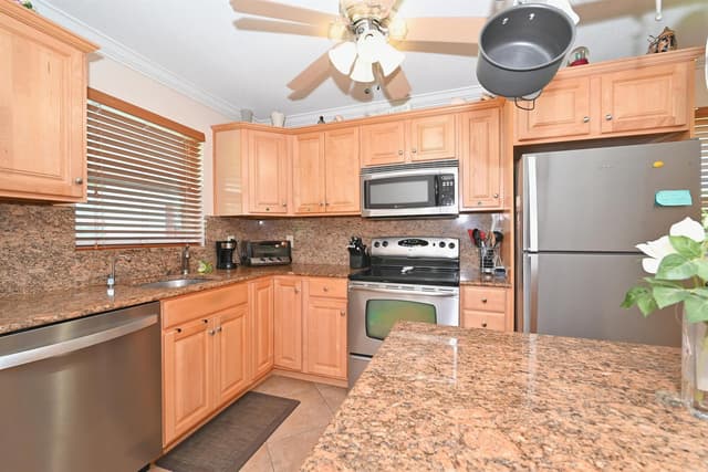 1100 E INDIANTOWN Road # 113, Jupiter FL 33477 - Jupiter, FL - Photo 5