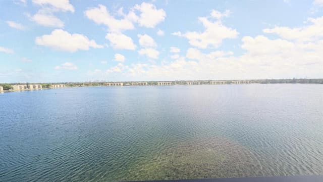 105 Lake Emerald Drive # 810, Oakland Park FL 33309 - Oakland Park, FL - Photo 4