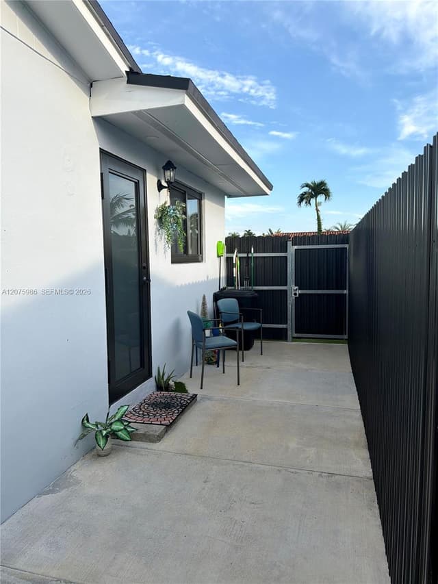14072 SW 80th St, Miami FL 33183 - Miami, FL - Photo 2
