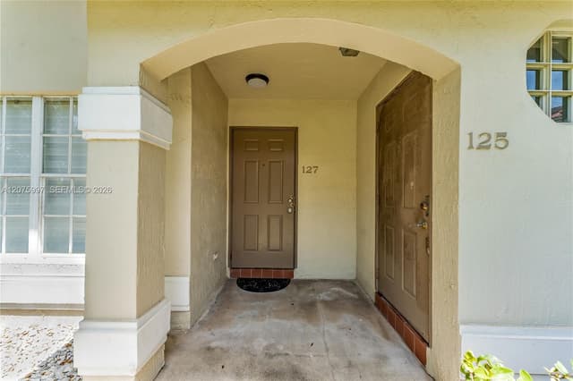 127 NW 108th Ave # 643L, Pembroke Pines FL 33026 - Pembroke Pines, FL - Photo 4
