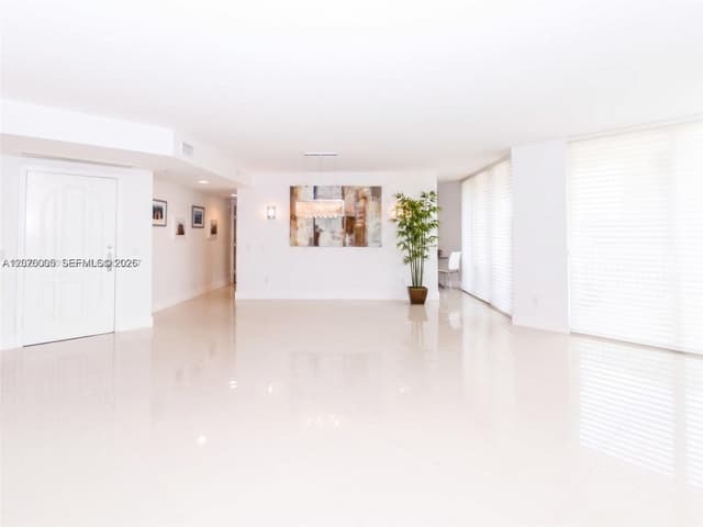 3370 Hidden Bay Dr # 102, Aventura FL 33180 - Aventura, FL - Photo 7