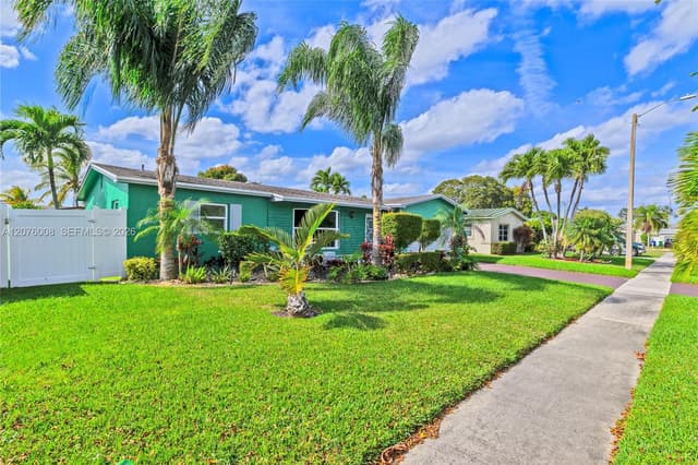 257 NW 79th Ave, Margate FL 33063 - Margate, FL - Photo 3