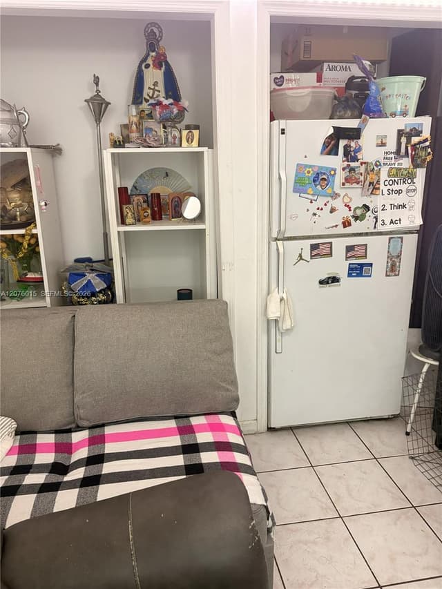 12820 NW 104th Ave, Hialeah Gardens FL 33018 - Hialeah Gardens, FL - Photo 5