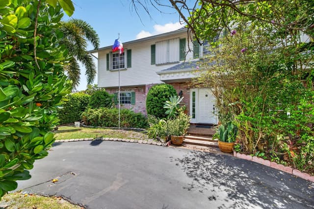 1636 SE 14TH Street, Fort Lauderdale FL 33316 - Fort Lauderdale, FL - Photo 3