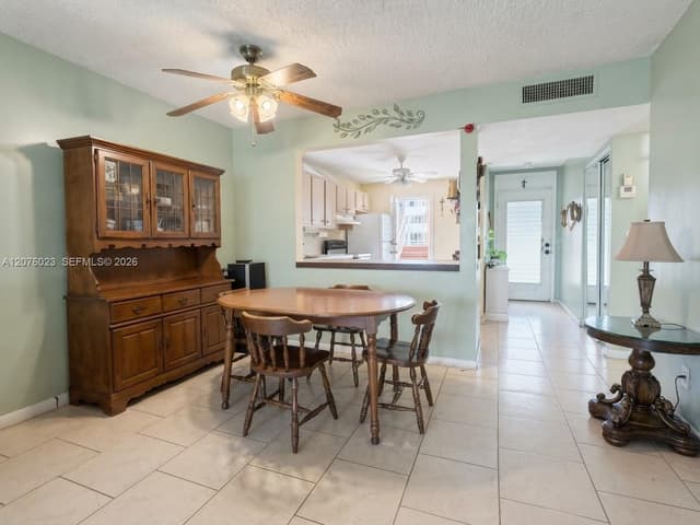 2951 NW 46th Ave # 109, Lauderdale Lakes FL 33313 - Lauderdale Lakes, FL - Photo 5