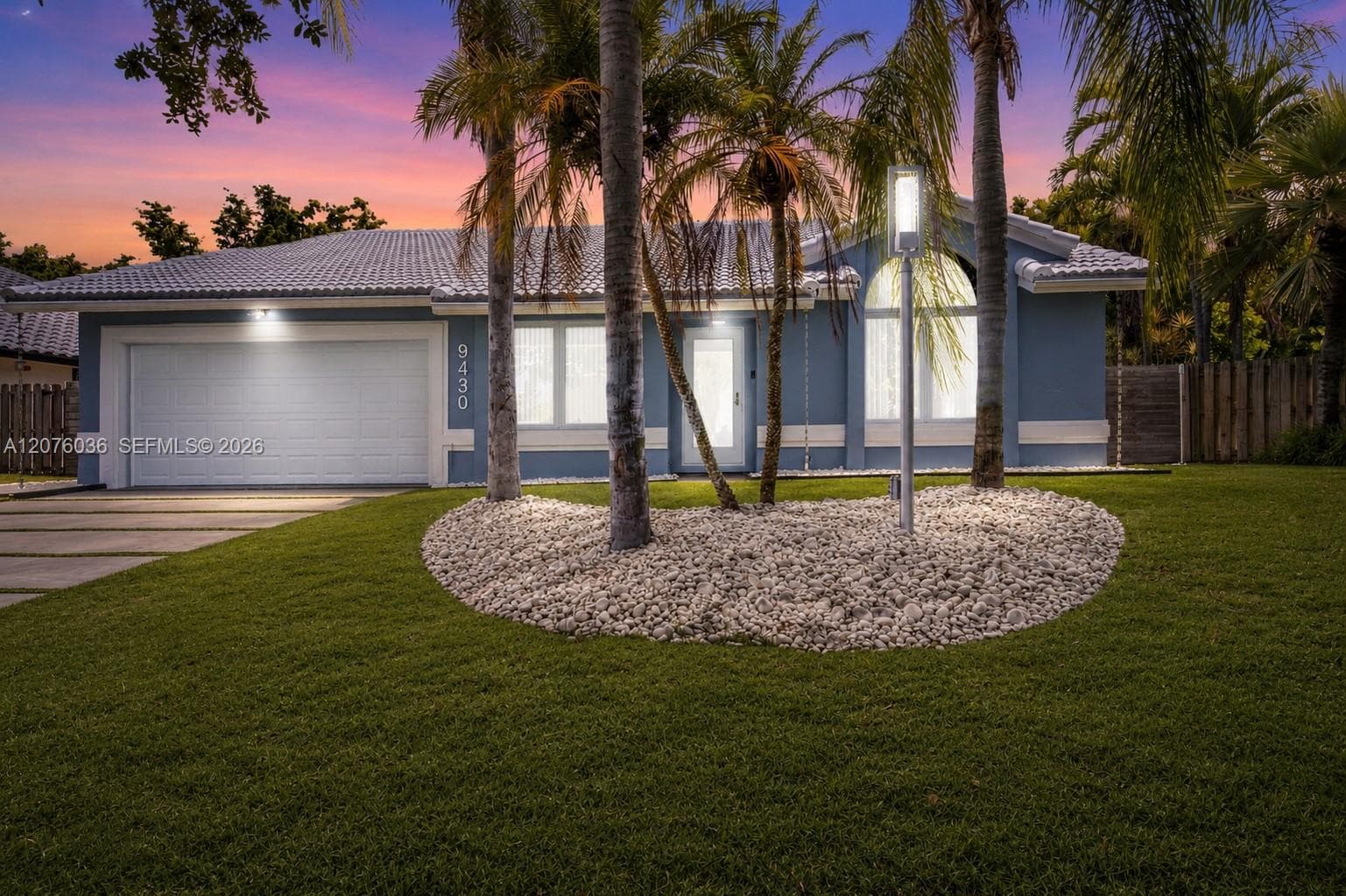 9430 SW 215th Ln, Cutler Bay FL 33189 - Cutler Bay, FL - Photo 1