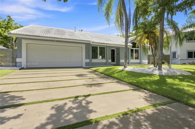 9430 SW 215th Ln, Cutler Bay FL 33189 - Cutler Bay, FL - Photo 4