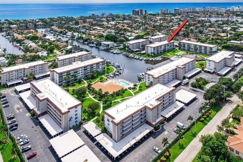 911 Gardenia Drive # 249, Delray Beach FL 33483