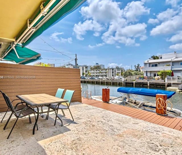 3864 NE 167th St # 5, North Miami Beach FL 33160 - North Miami Beach, FL - Photo 4