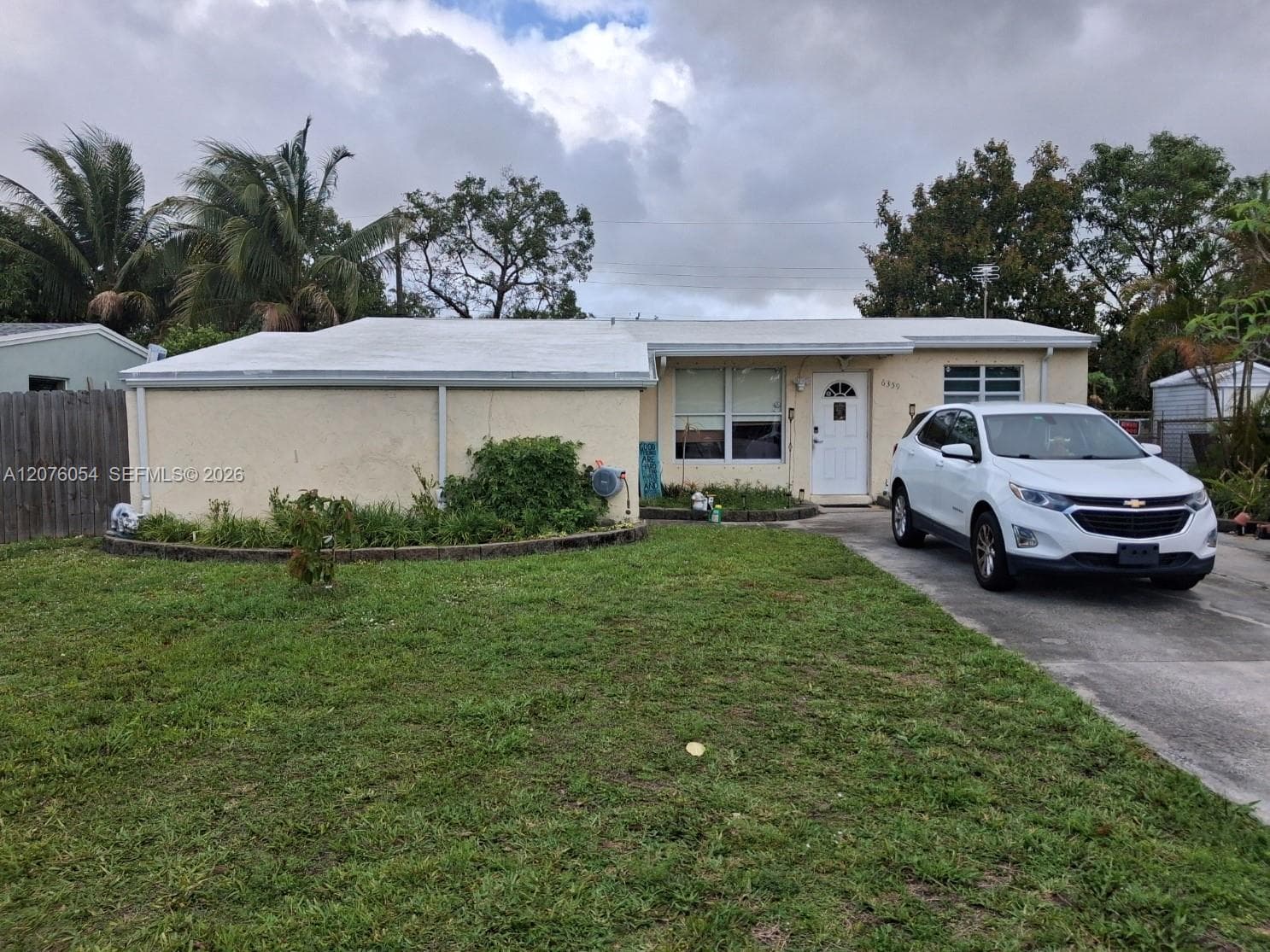 6359 SW 2nd St, Margate FL 33068 - Margate, FL - Photo 1