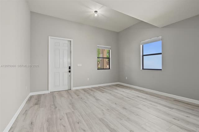 633 SE 35th Ter, Homestead FL 33033 - Homestead, FL - Photo 4