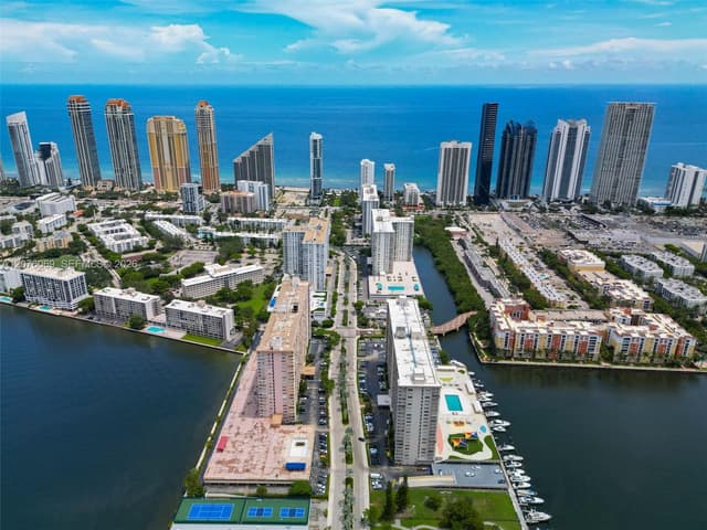 250 174th St # 2304, Sunny Isles Beach FL 33160 - Sunny Isles Beach, FL - Photo 3