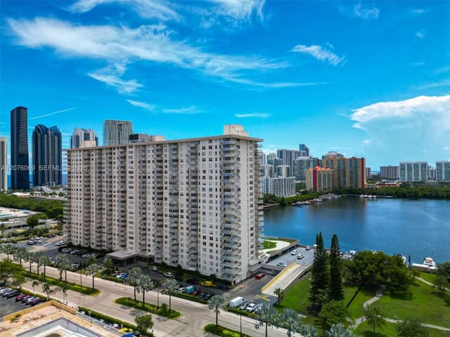 250 174th St # 2304, Sunny Isles Beach FL 33160 - Sunny Isles Beach, FL - Photo 5
