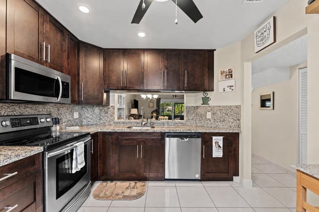 6351 Walk Circle, Boca Raton FL 33433 - Boca Raton, FL - Photo 4