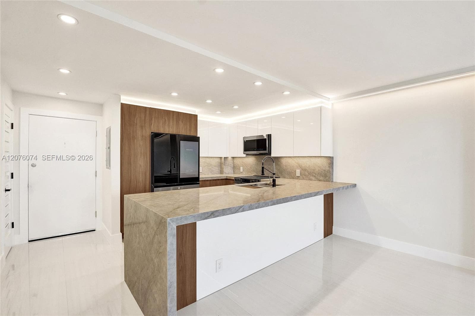 1400 S Ocean Dr # 1205, Hollywood FL 33019 - Hollywood, FL - Photo 1
