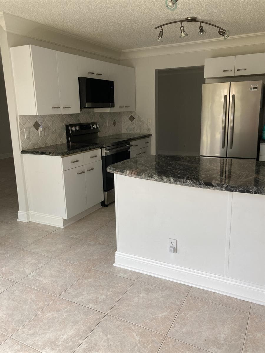 7680 STONE HARBOUR Drive # 3, Lake Worth FL 33467 - Lake Worth, FL - Photo 1