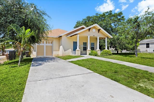 917 14th Street, West Palm Beach FL 33401 - West Palm Beach, FL - Photo 3