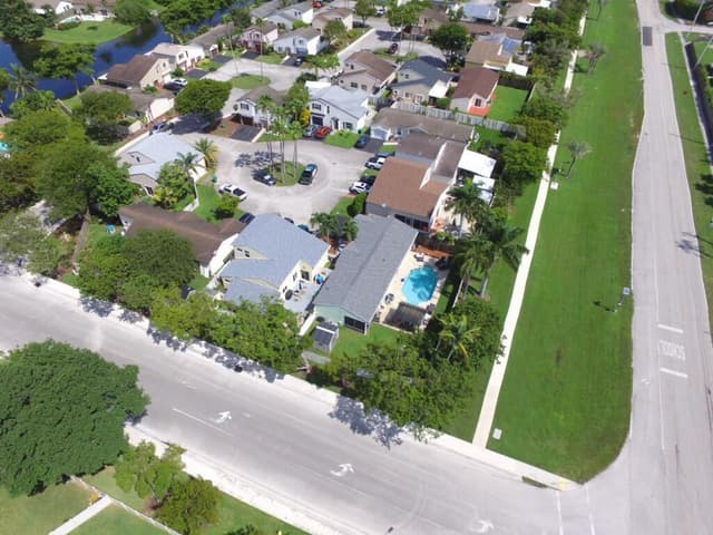 924 CUMBERLAND Terrace, Davie FL 33325 - Davie, FL - Photo 5